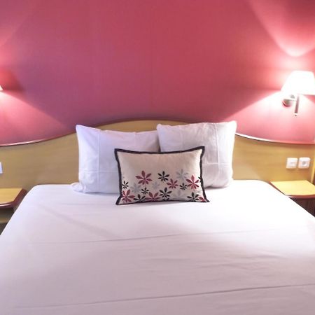 Cit'Hotel Aurore Bourges Nord - Saint Doulchard Eksteriør billede