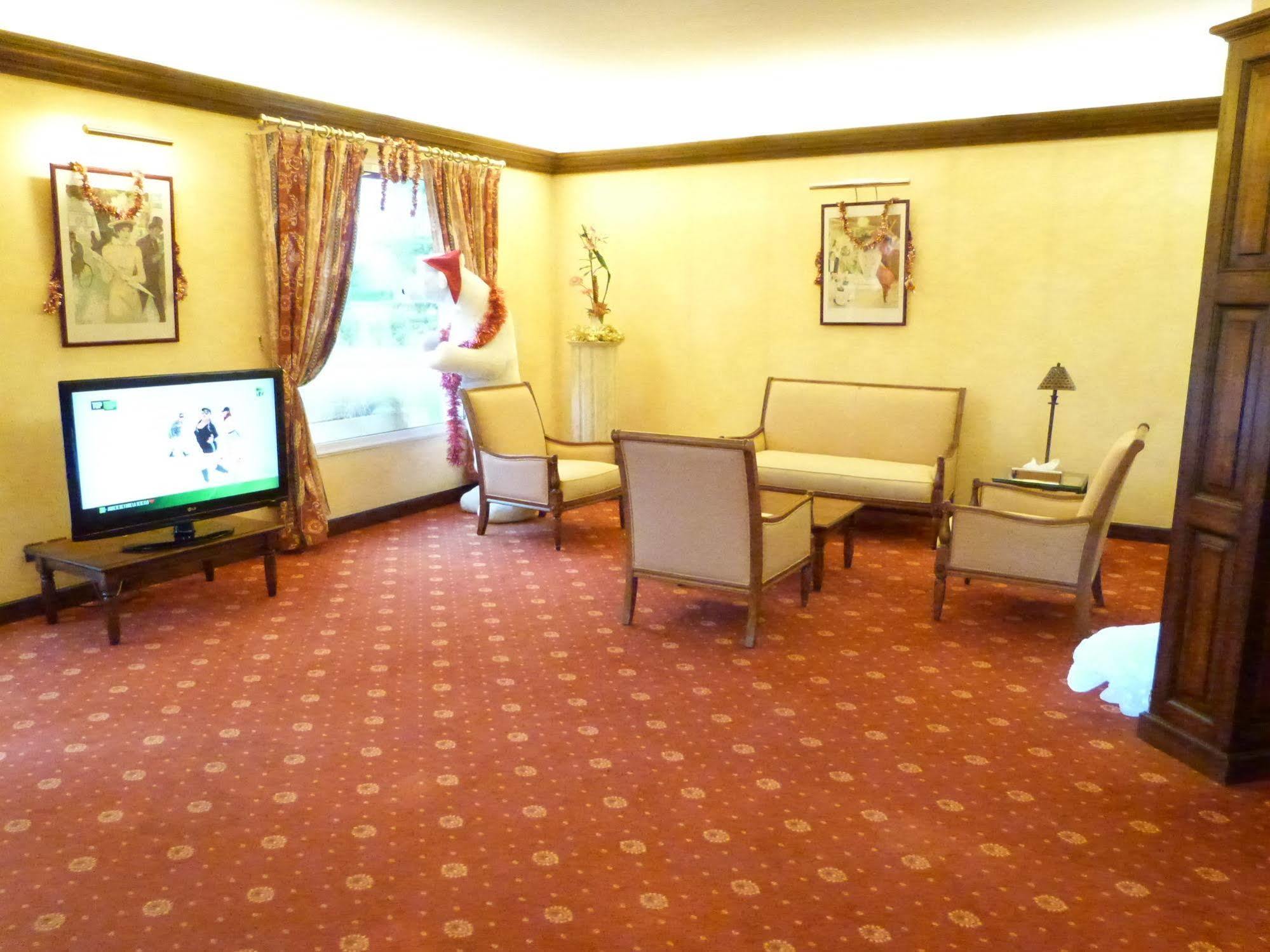 Cit'Hotel Aurore Bourges Nord - Saint Doulchard Eksteriør billede