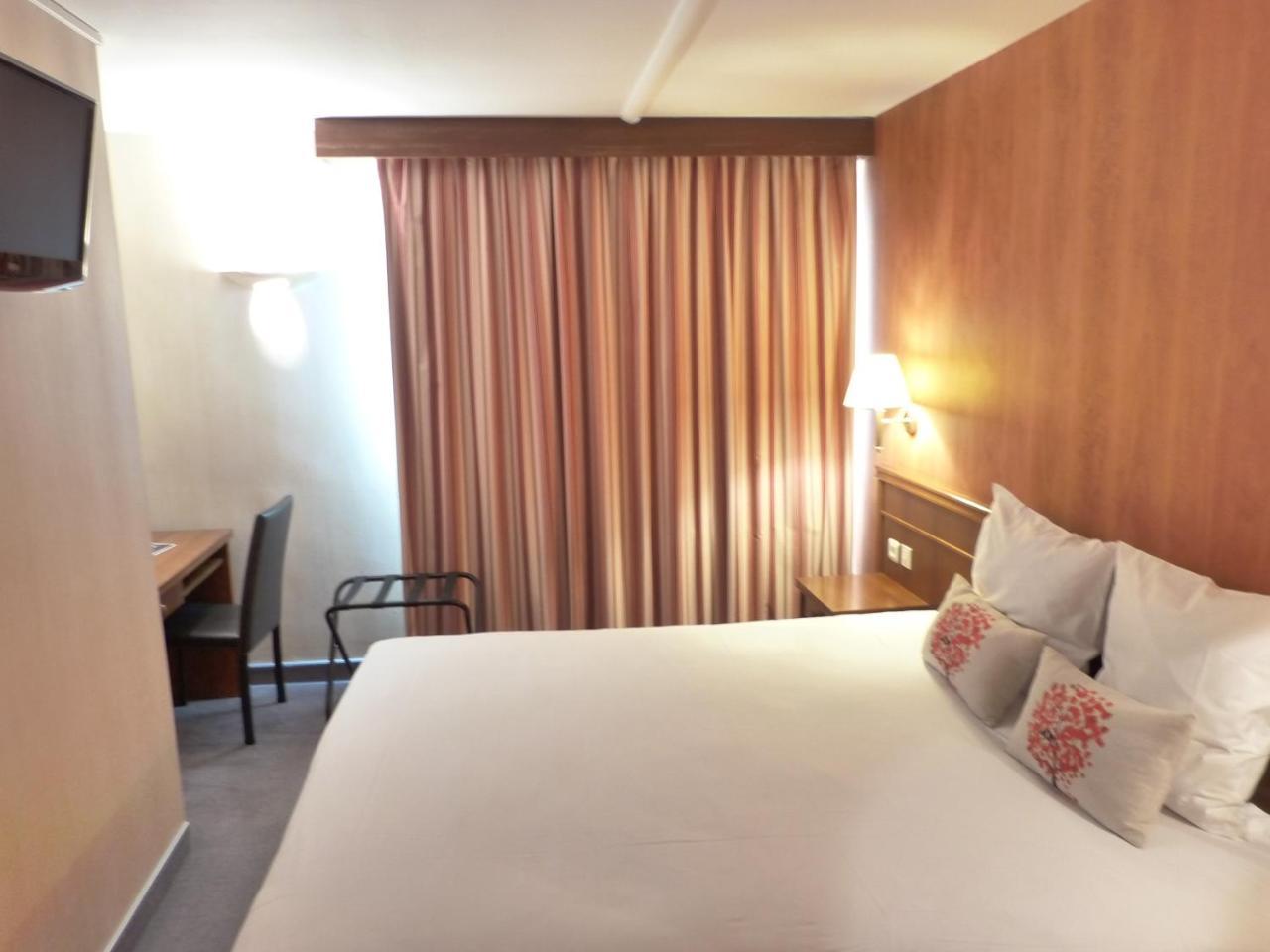 Cit'Hotel Aurore Bourges Nord - Saint Doulchard Eksteriør billede