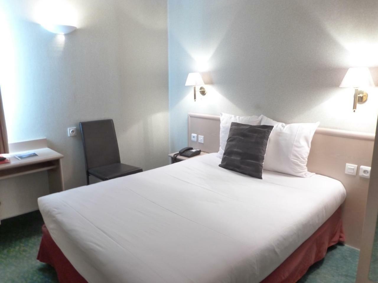 Cit'Hotel Aurore Bourges Nord - Saint Doulchard Eksteriør billede