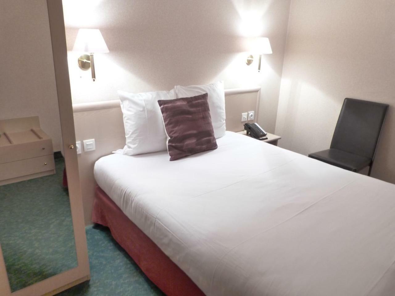 Cit'Hotel Aurore Bourges Nord - Saint Doulchard Eksteriør billede